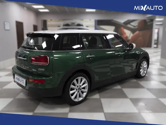 Mini Clubman view 5