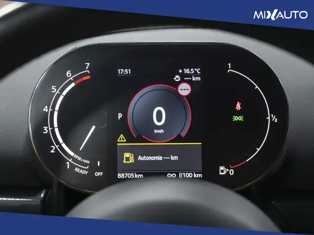 Mini Clubman view 15