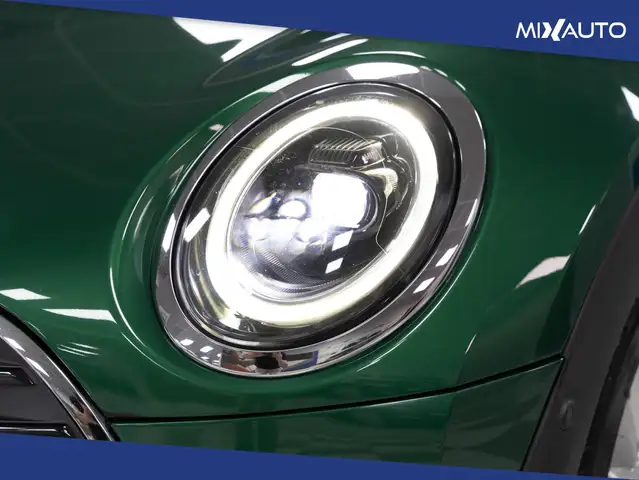 Mini Clubman view 10