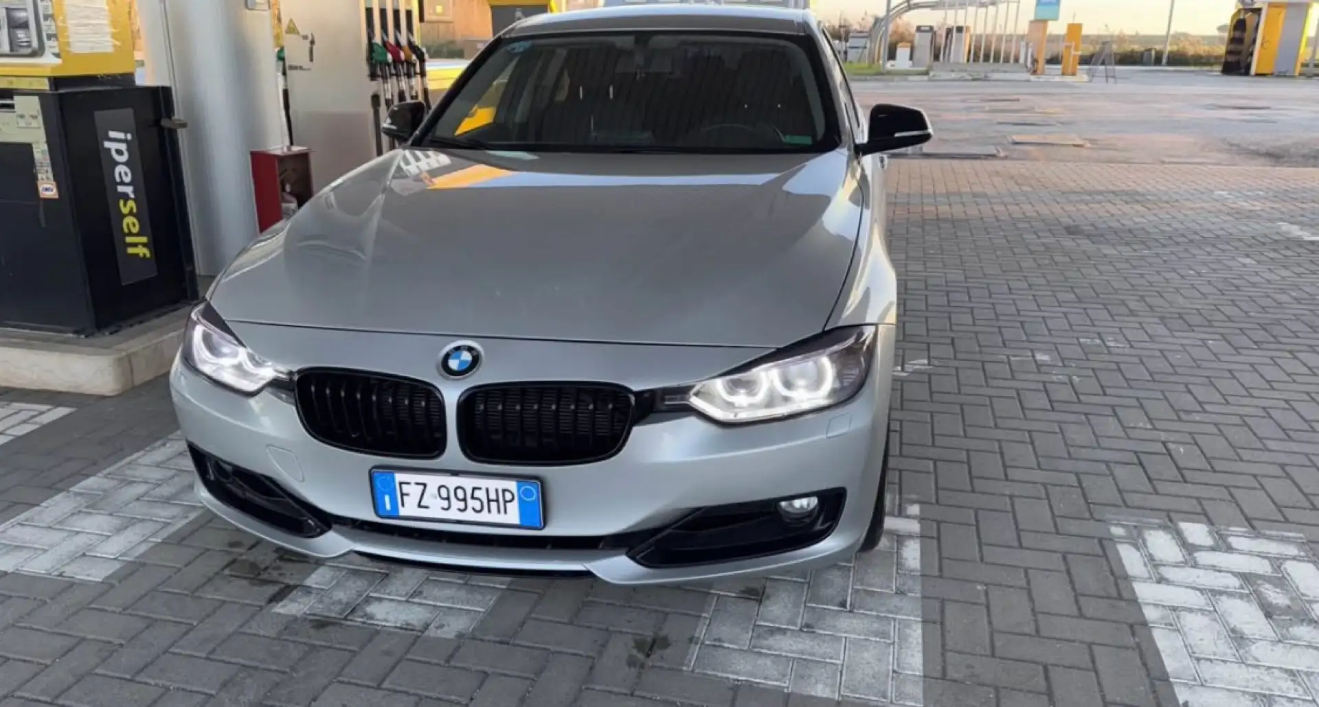 BMW 118 118d 5p Sport - 1