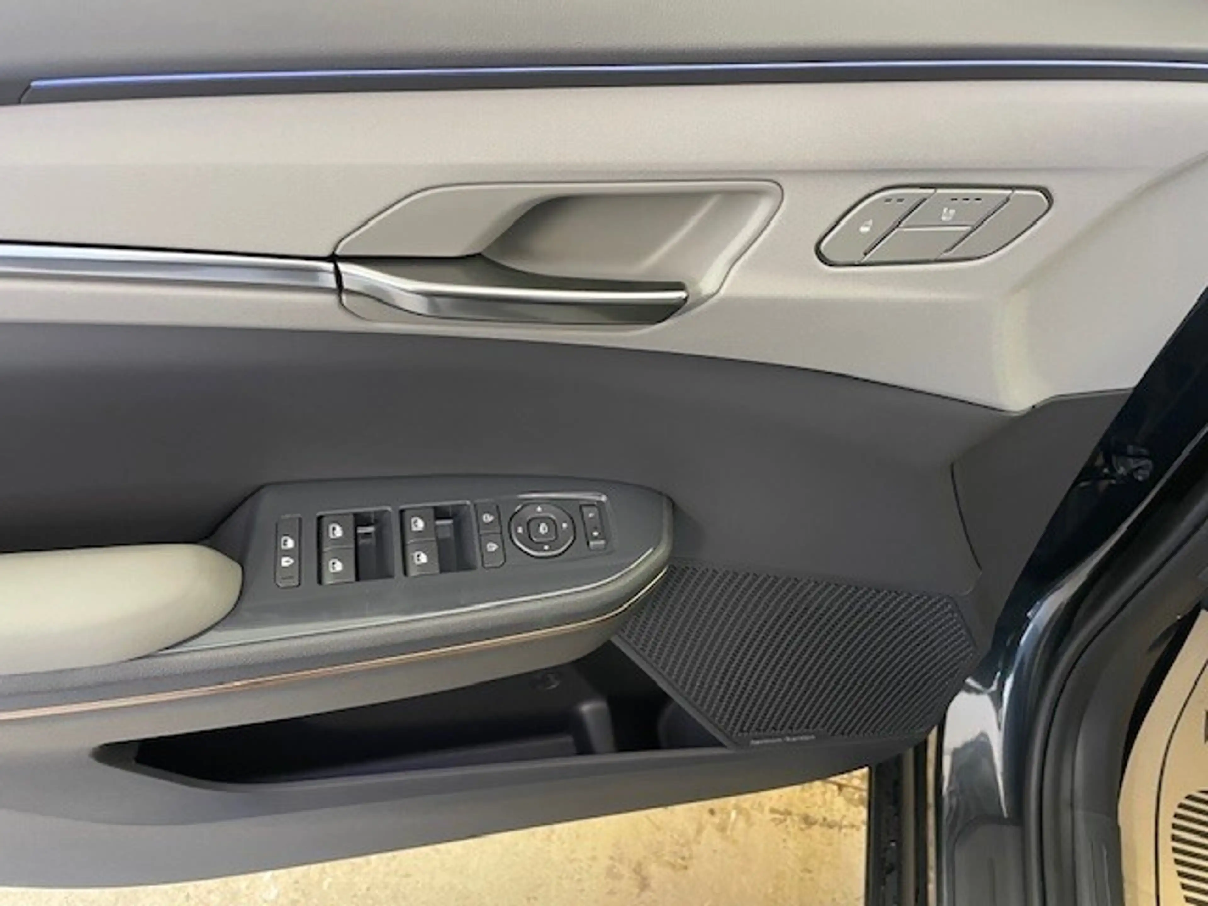 Kia EV5 FWD 81,4kWh Launch Edition begrenzte Stückzahl — photo 15