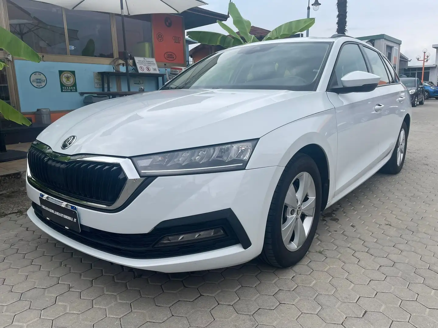 Skoda Octavia IV Wagon 2.0 tdi evo Style 115cv dsg OK NEOPATENT Blanc - 1