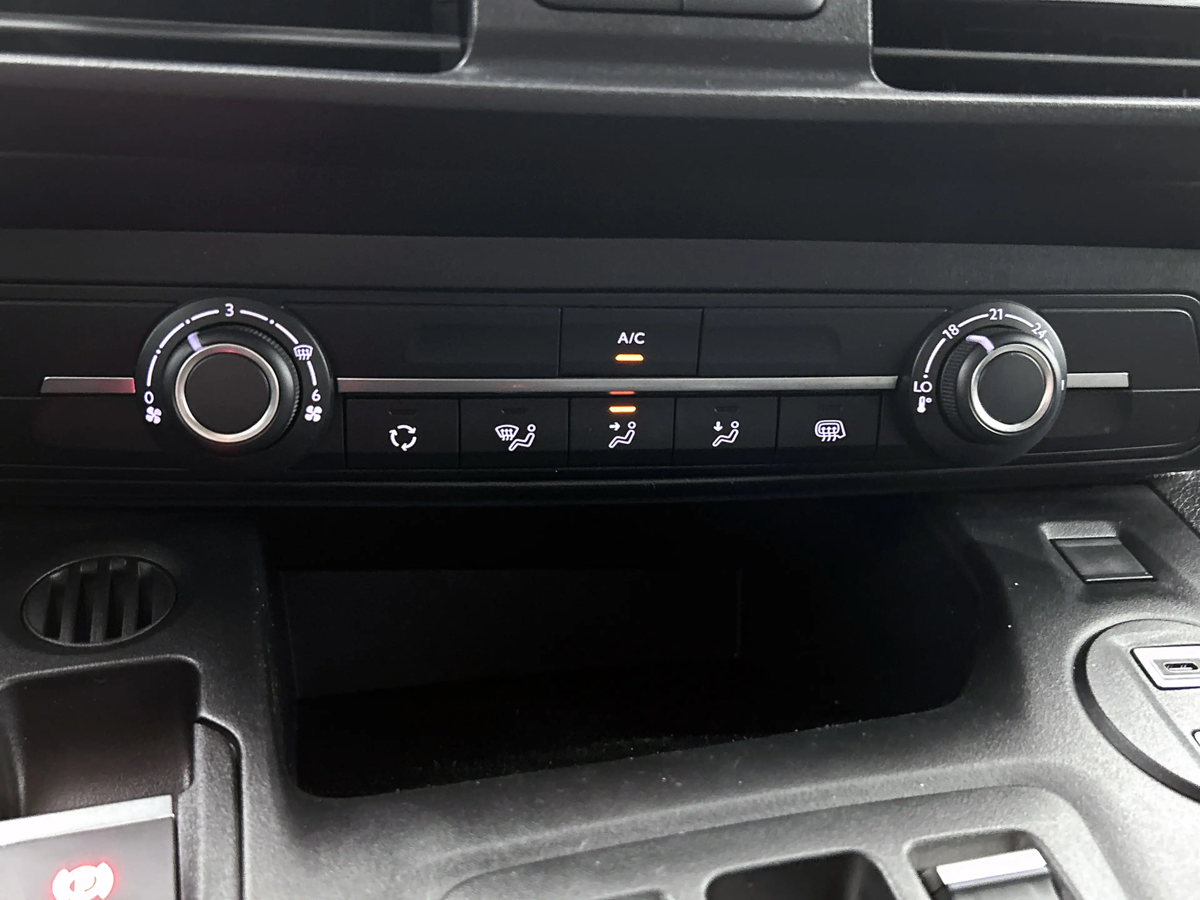 Peugeot Partner 1.5 BlueHDi 130 EAT8 S&S L1 | Trekhaak | Navi | Ca — photo 19
