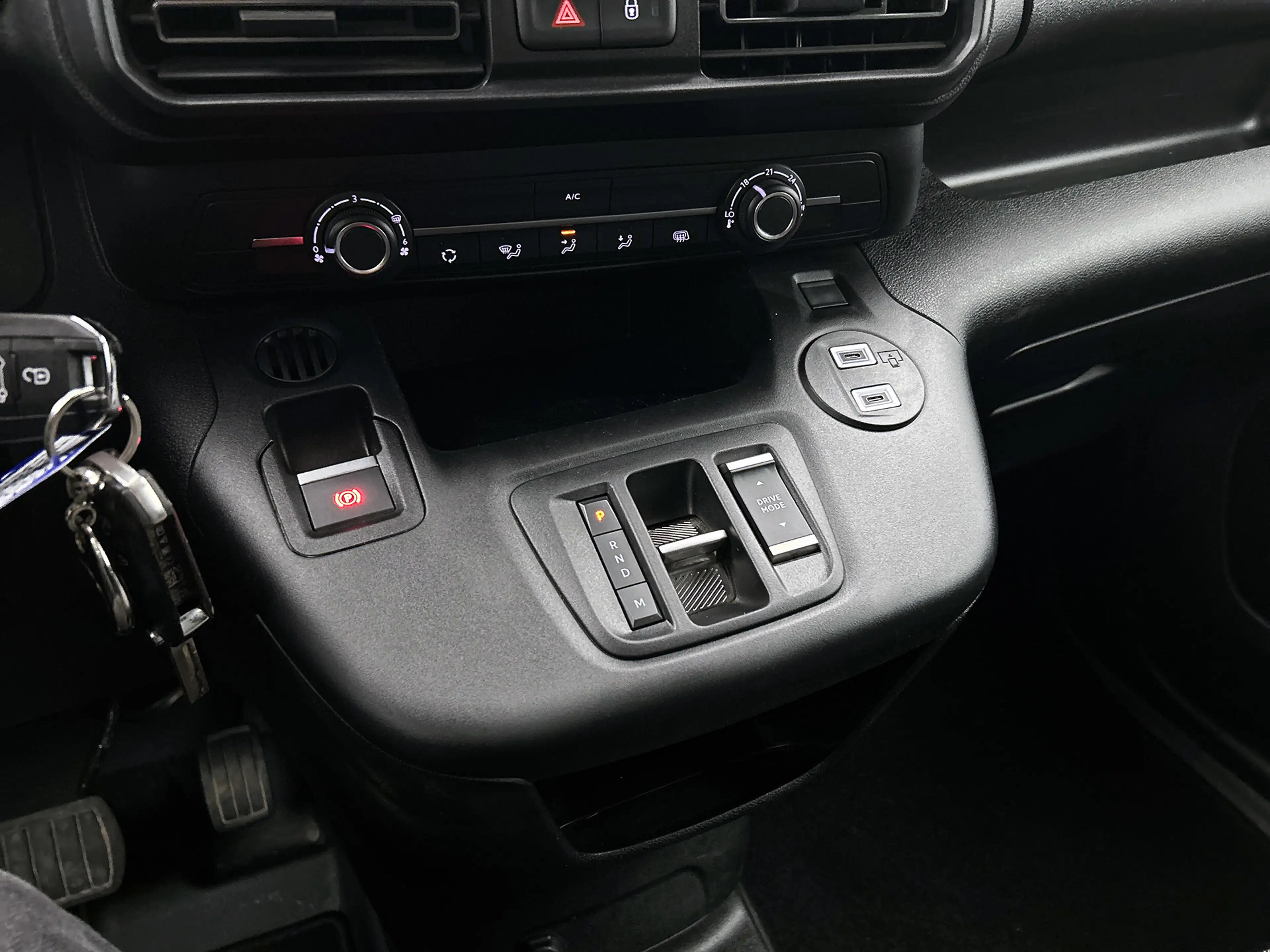 Peugeot Partner 1.5 BlueHDi 130 EAT8 S&S L1 | Trekhaak | Navi | Ca — photo 15