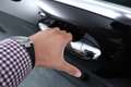 Mercedes-Benz S 350 d LR SITZBELÜFTUNG*CHAFFEUR*DESIGNO*PANO*SOFTCLOSE Schwarz - thumbnail 20