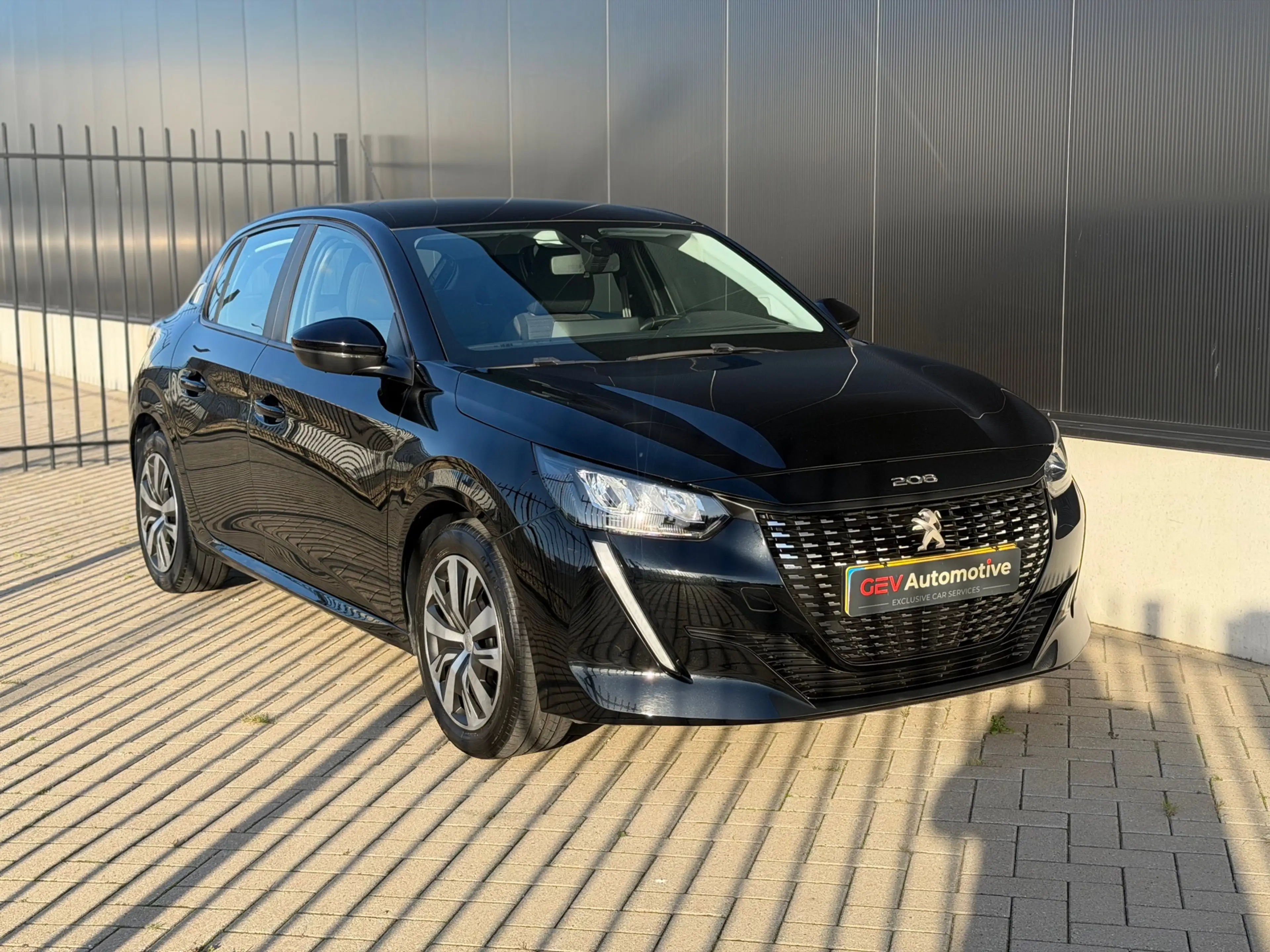 Peugeot 208 1.2 PureTech Active Navi Carplay Cruise Control Ni — photo 2