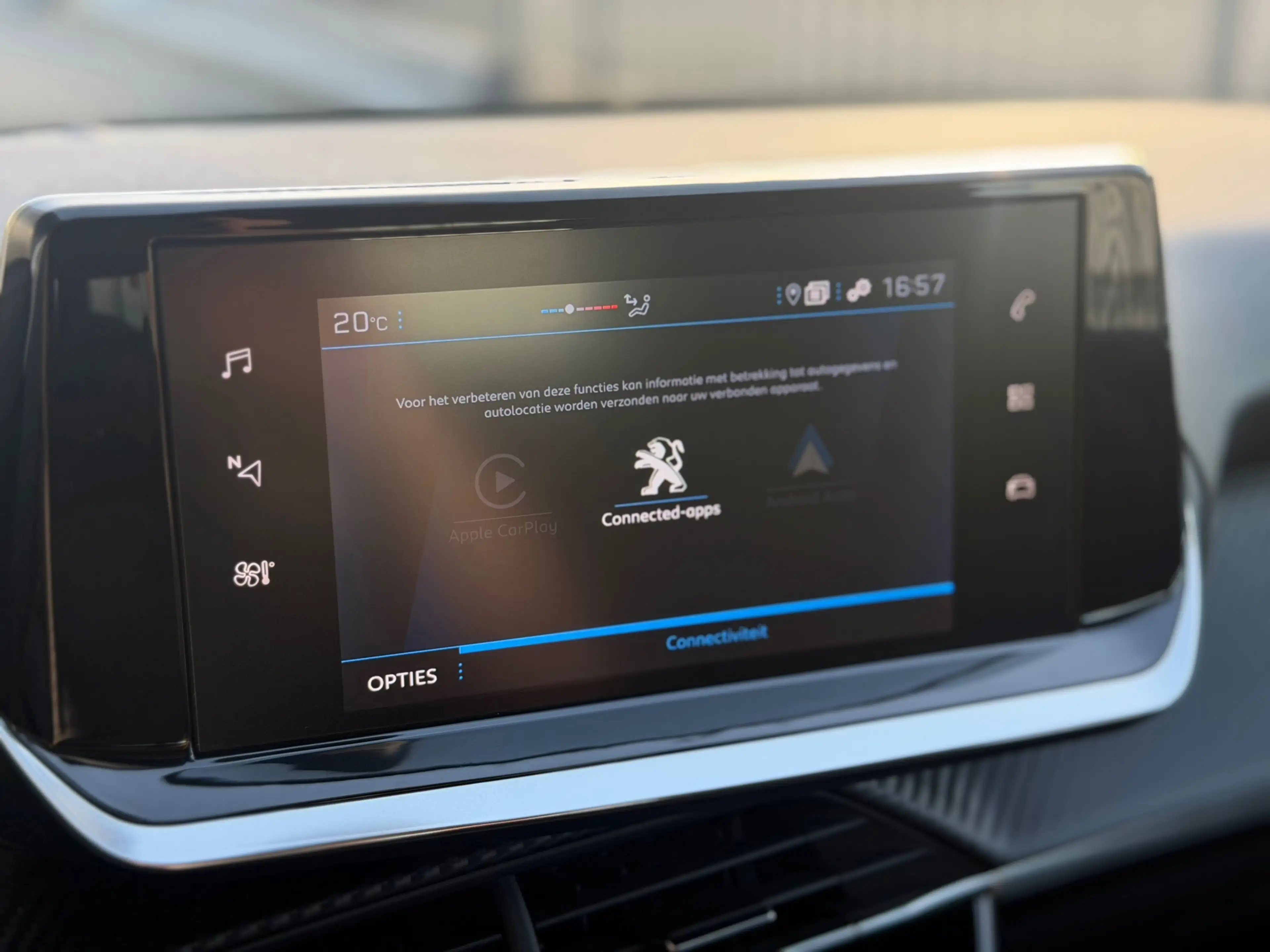Peugeot 208 1.2 PureTech Active Navi Carplay Cruise Control Ni — photo 13