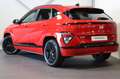Hyundai KONA Electric Pure Edition 64.8 kWh | DIRECT LEVERBAAR! Rouge - thumbnail 3