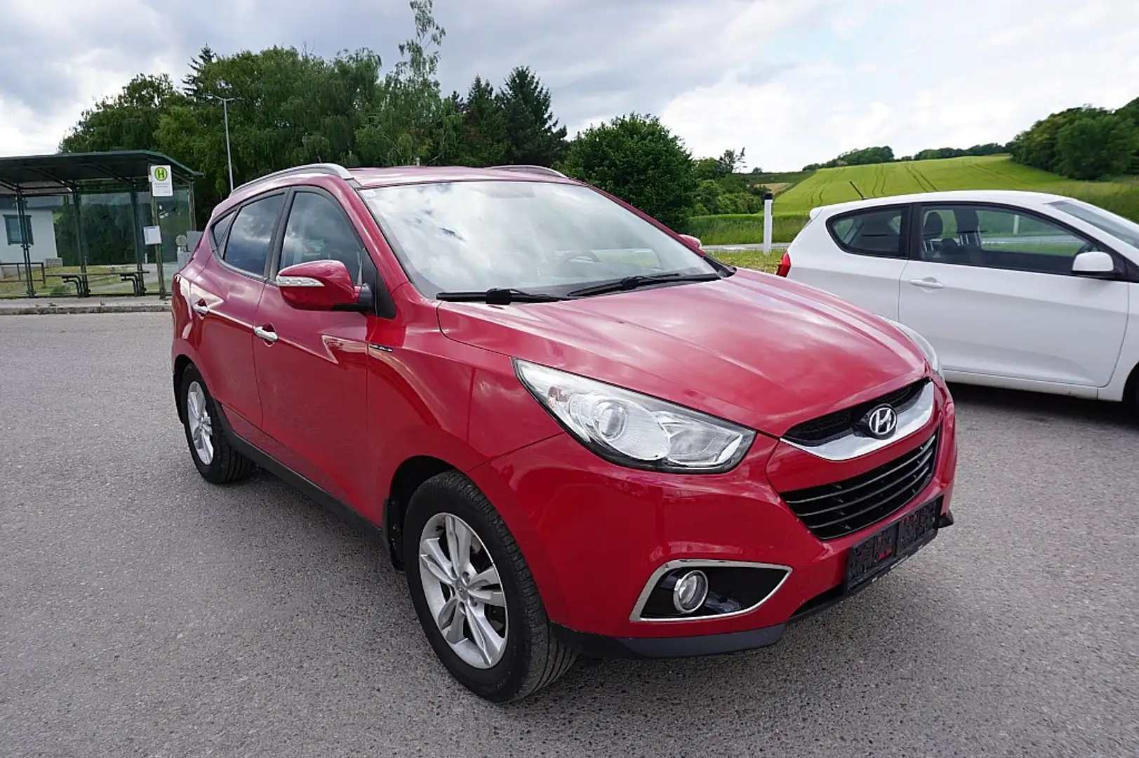 Hyundai iX35 2,0 CRDi UpGrade 4WD Red - 2
