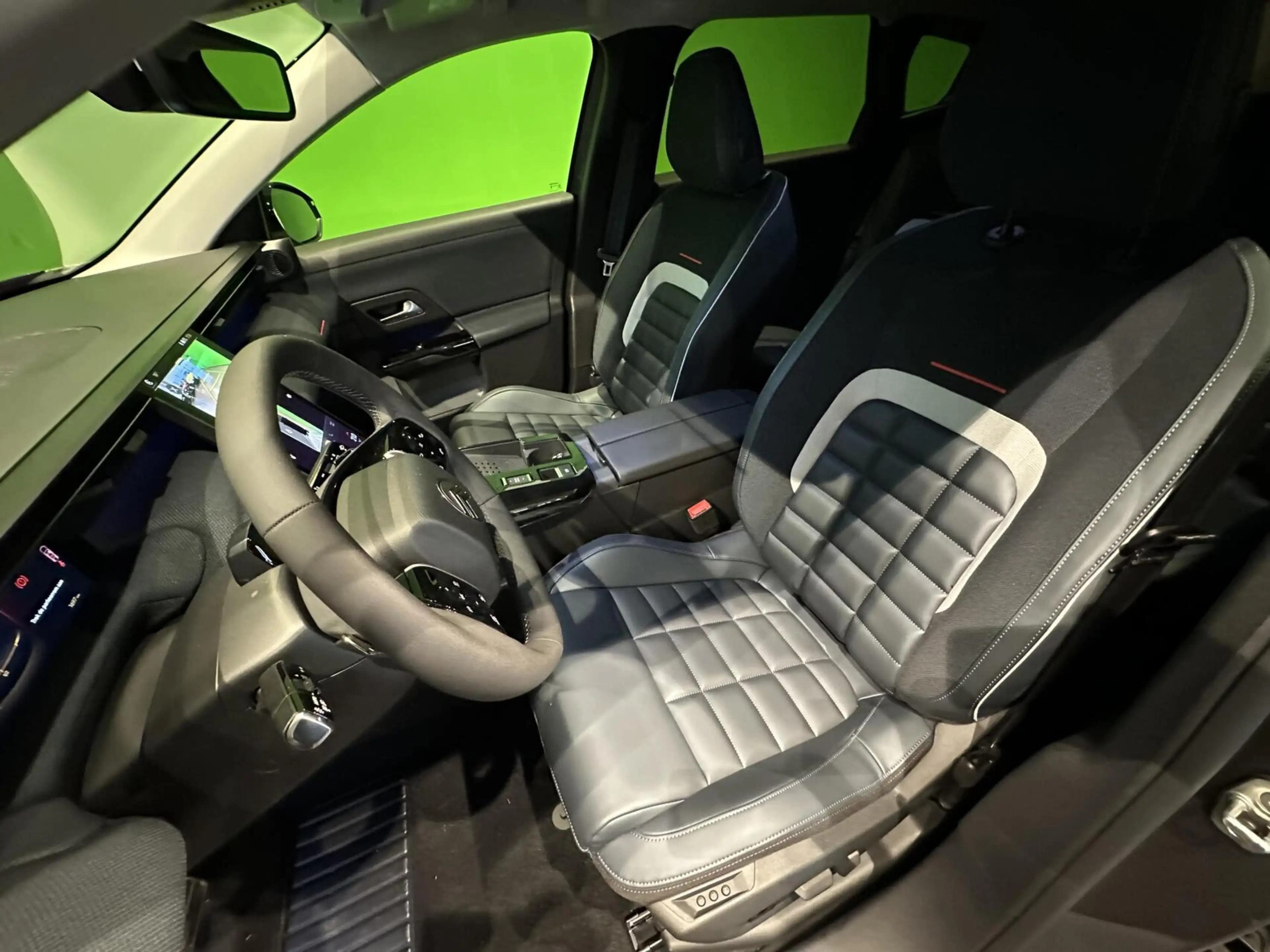 Citroen C5 Aircross 1.2 Hybrid 145 Max | 360 Graden camera | — photo 14