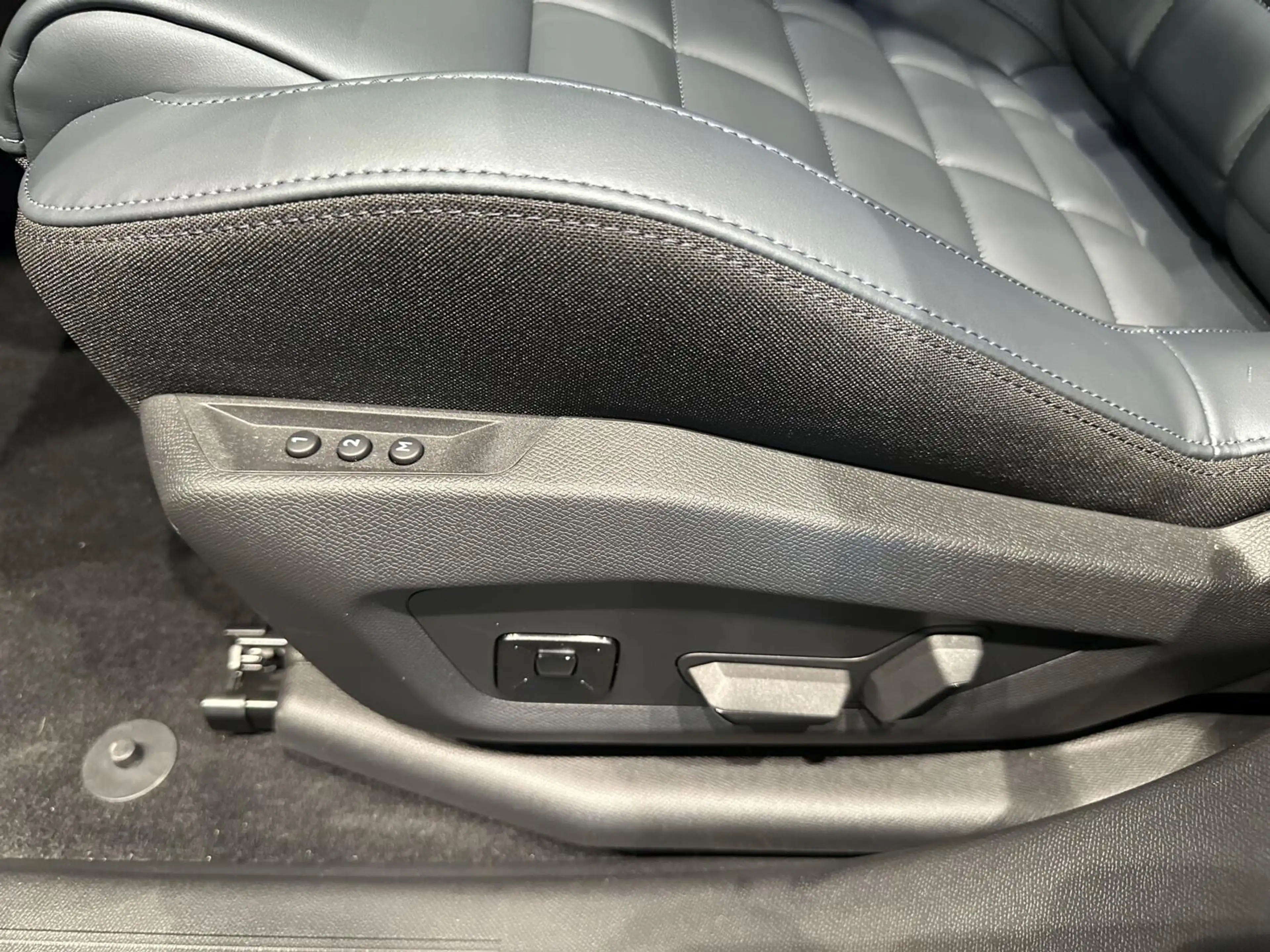 Citroen C5 Aircross 1.2 Hybrid 145 Max | 360 Graden camera | — photo 16