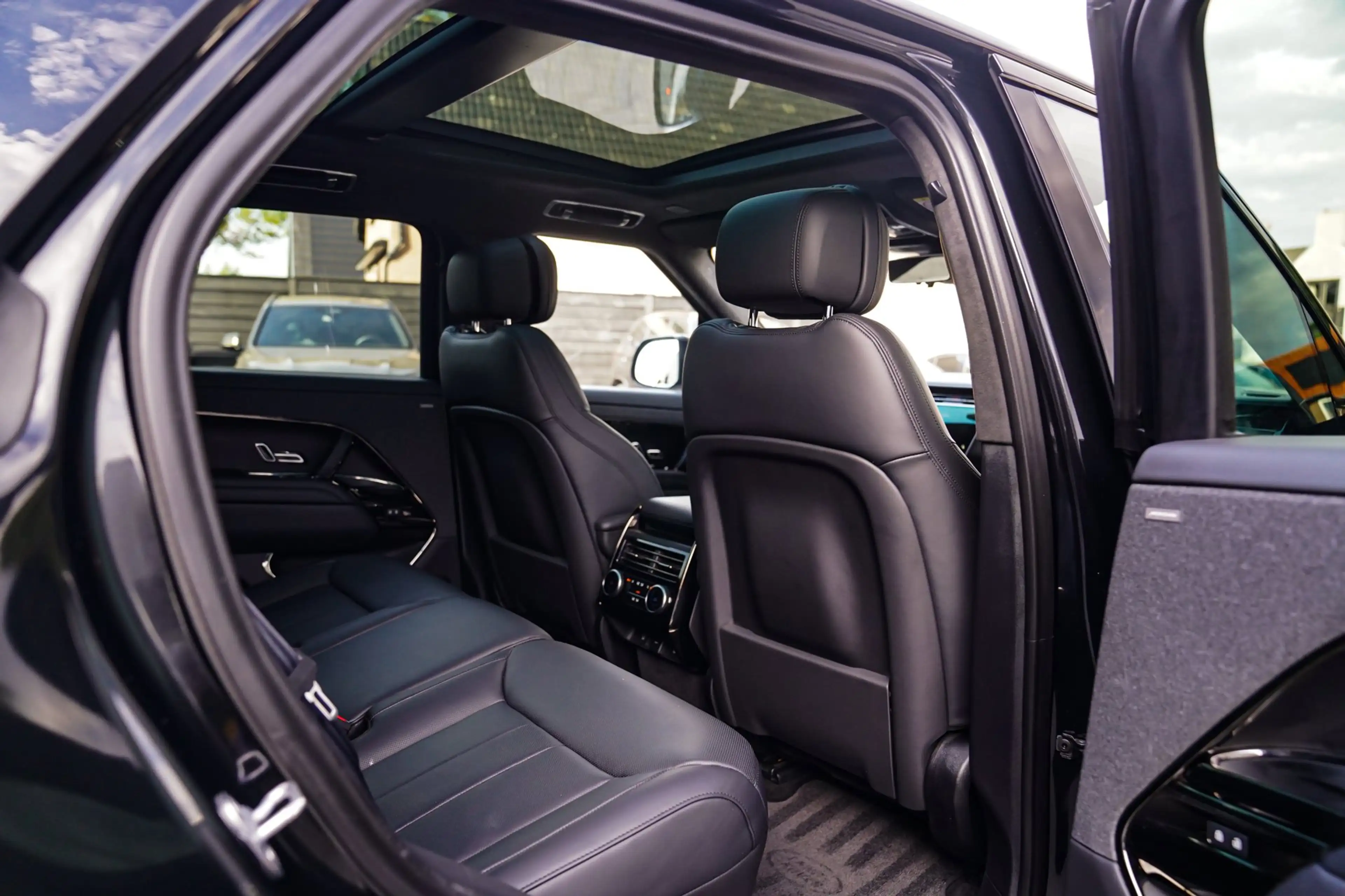 Land Rover Range Rover Sport 3.0 P510e First Edition | Massage | Stoelverwarmin — photo 19