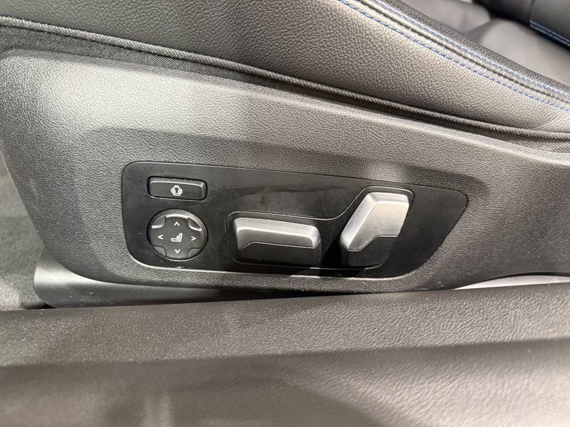 BMW 240 M240i xDrive Coupé Pro M-Sitze AHK ACC RFK HUD — photo 18