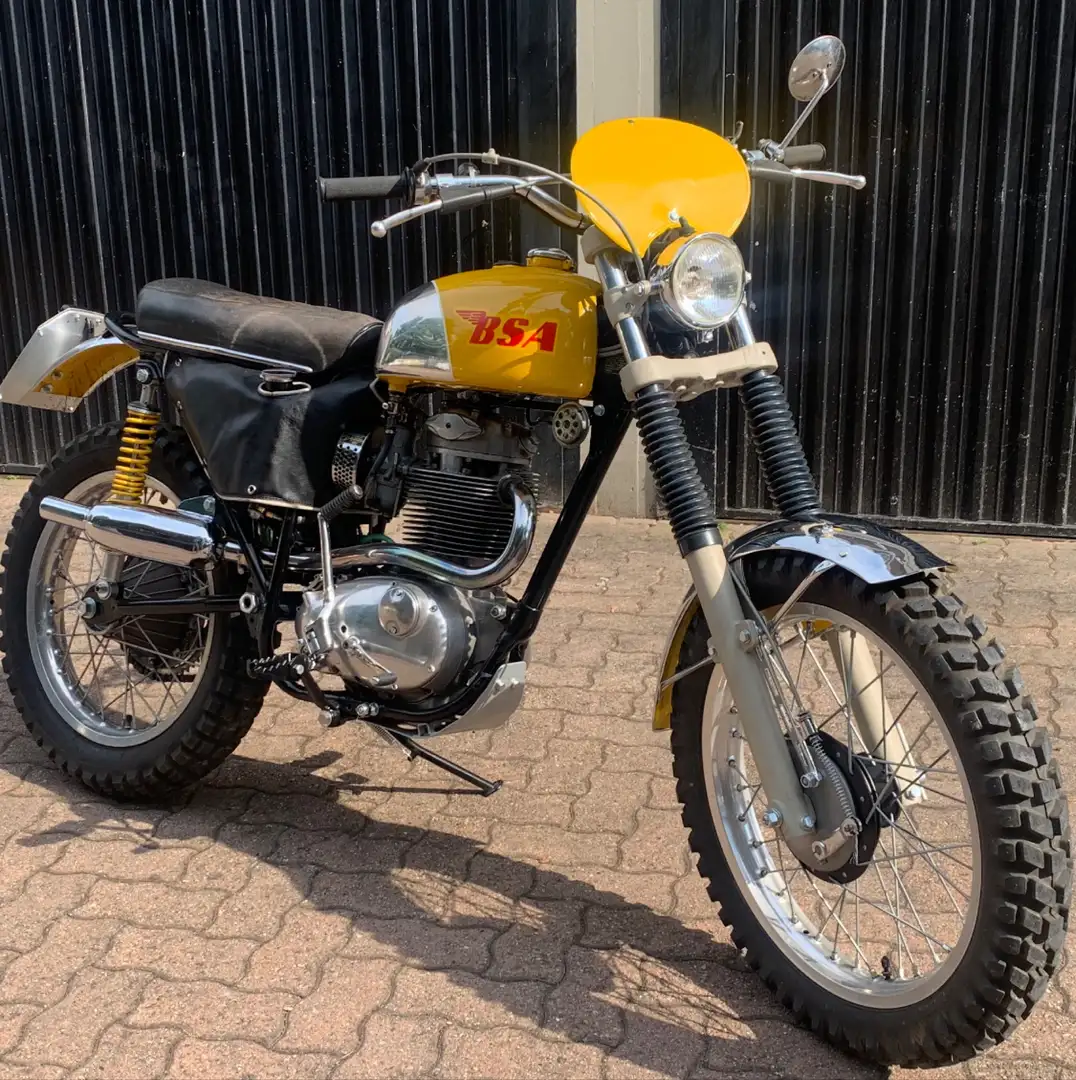 BSA B 44 Restaurata perfetta e in regola per uso su strada Yellow - 1