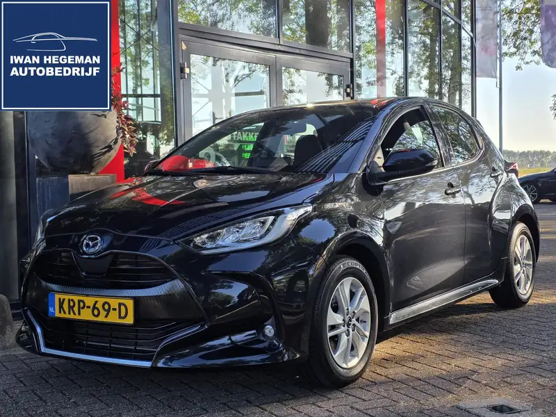 MAZDA 2