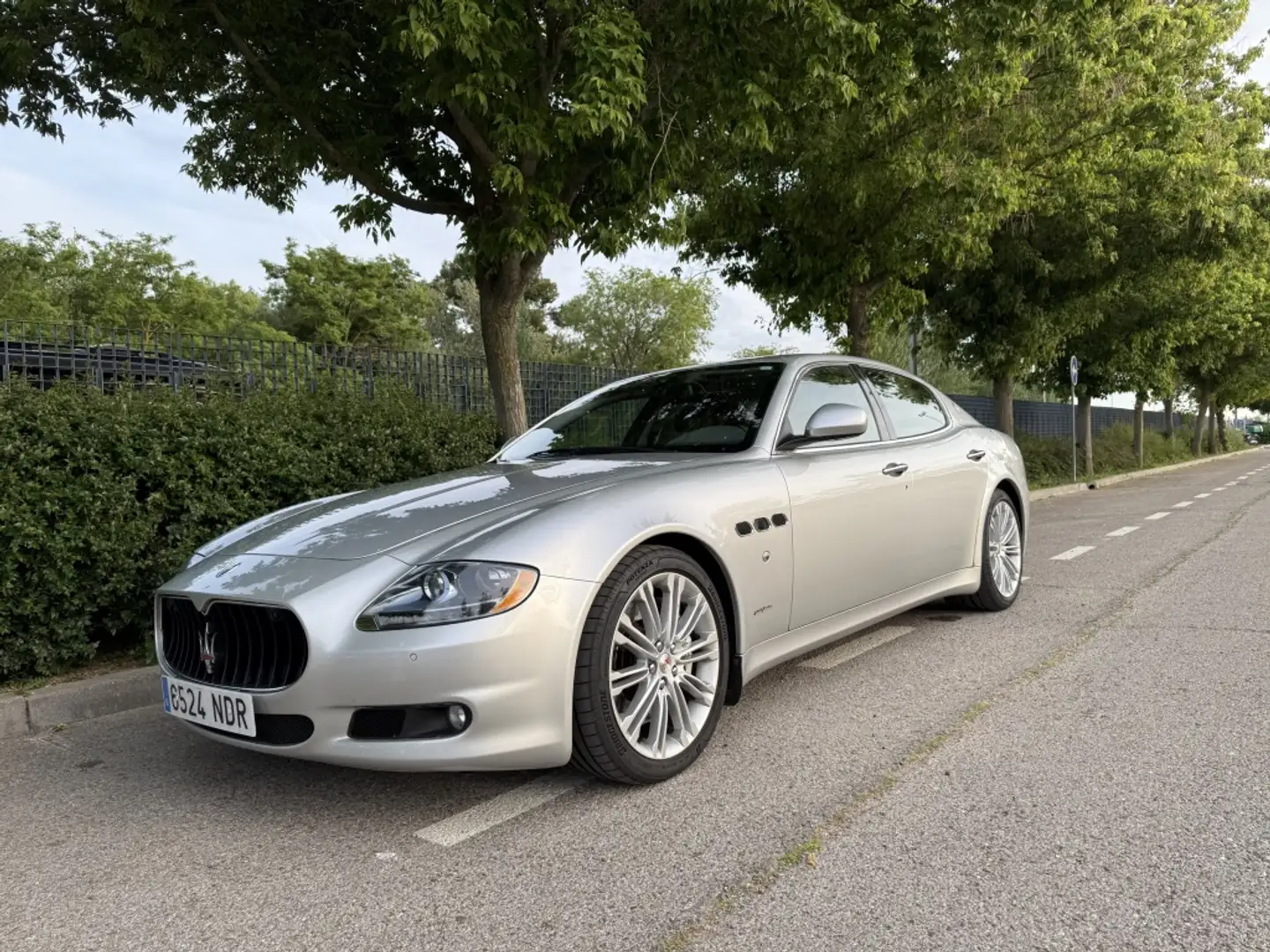 Maserati Quattroporte 4.7 Sport GTS Aut. Plateado - 2