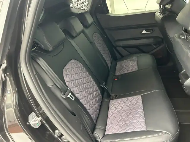 Dacia Bigster view 17