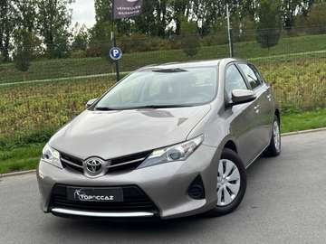90 D-4D ACTIVE 5.P * 10/2013 * 1ERE MAIN * GARANTIE