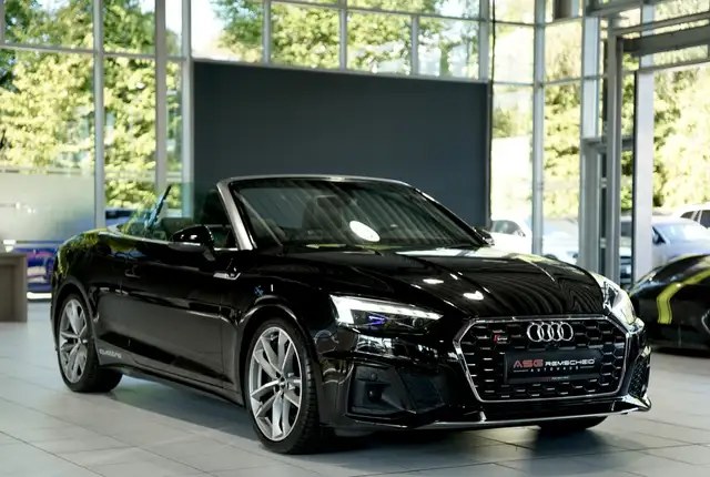 Audi S5 view 6