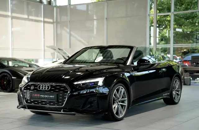 Audi S5 view 5