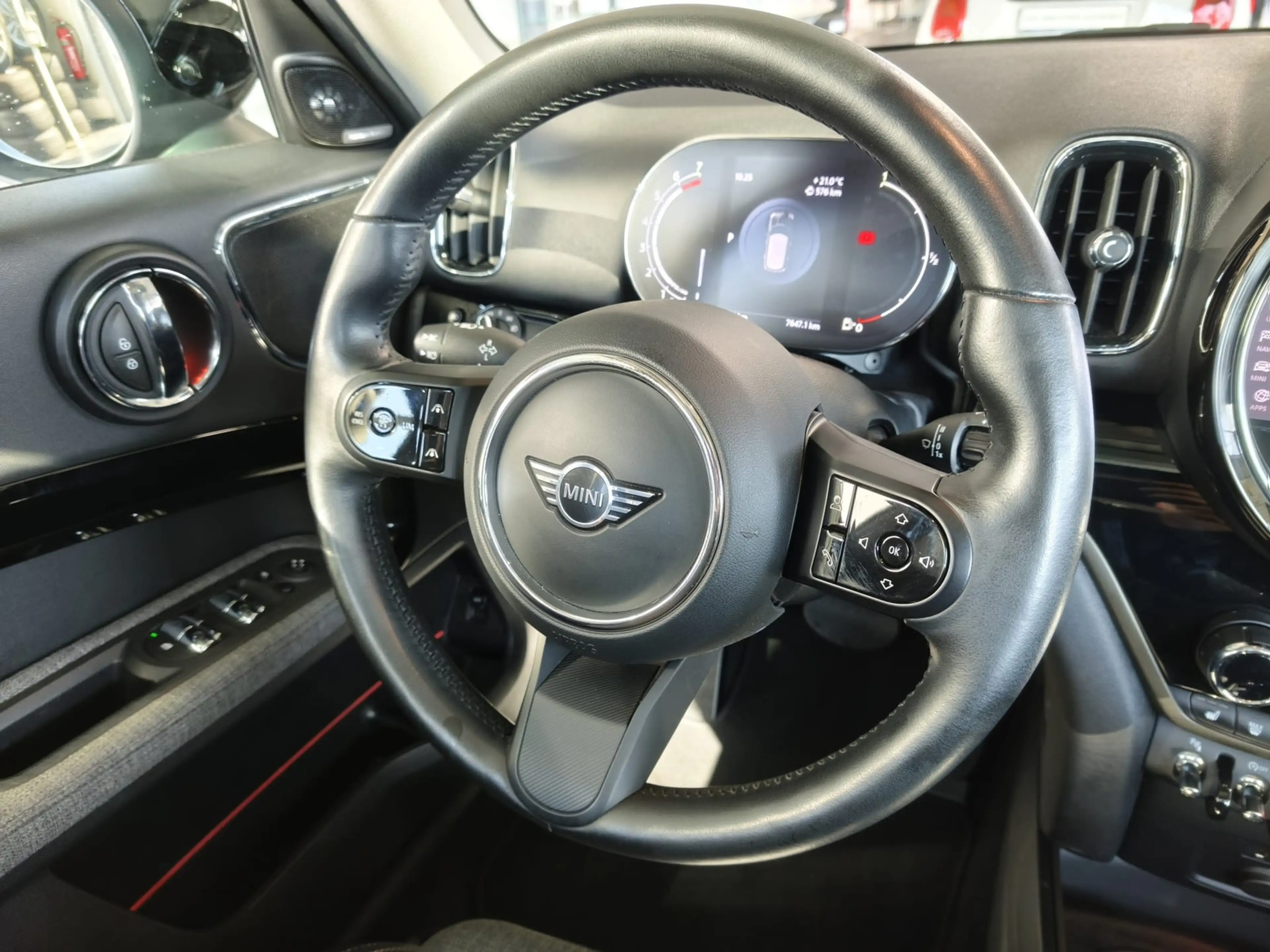 MINI Cooper Countryman ALL4 Navi/RFK/Pano/Komf.Zugang — photo 9
