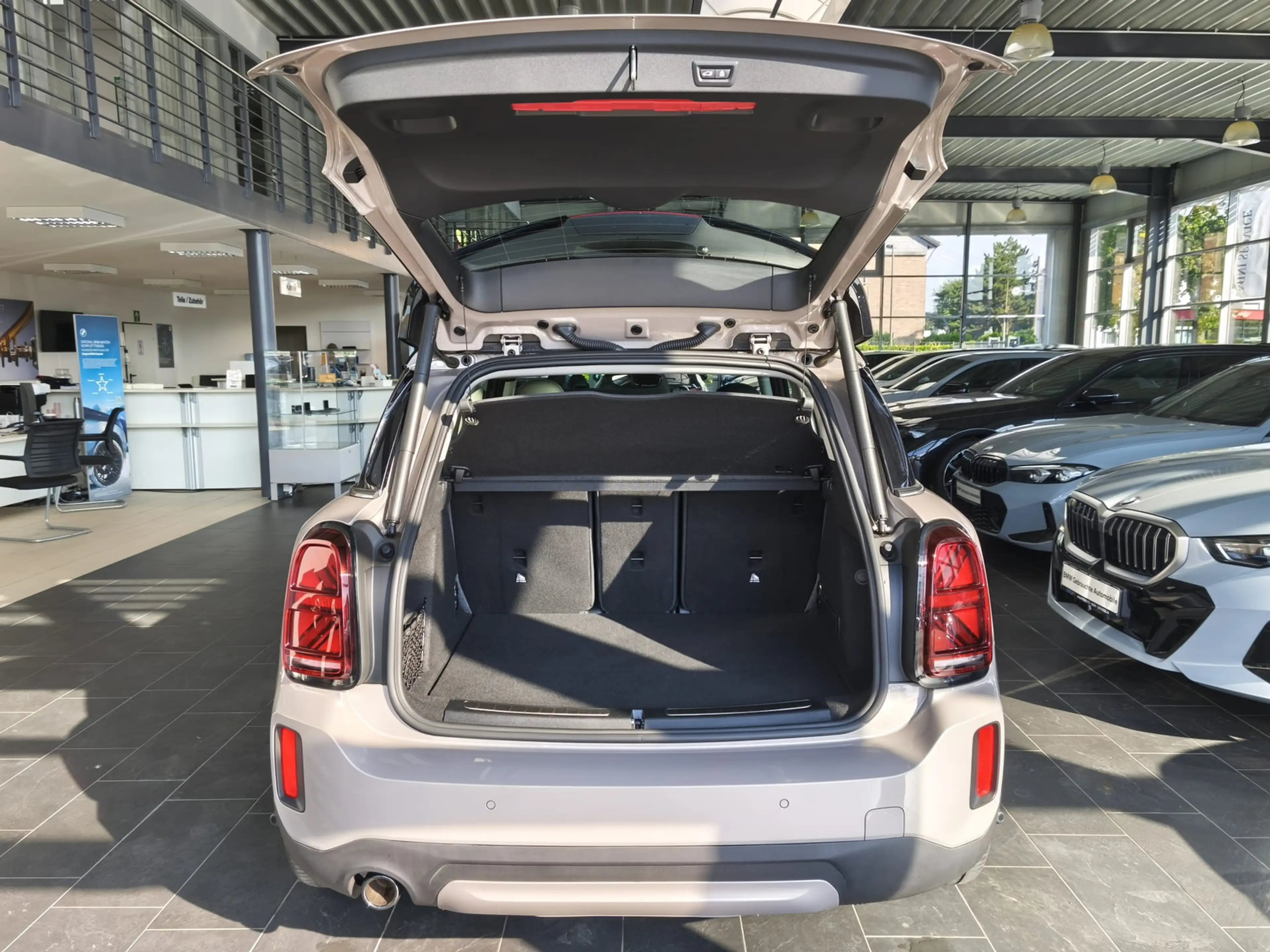 MINI Cooper Countryman ALL4 Navi/RFK/Pano/Komf.Zugang — photo 6