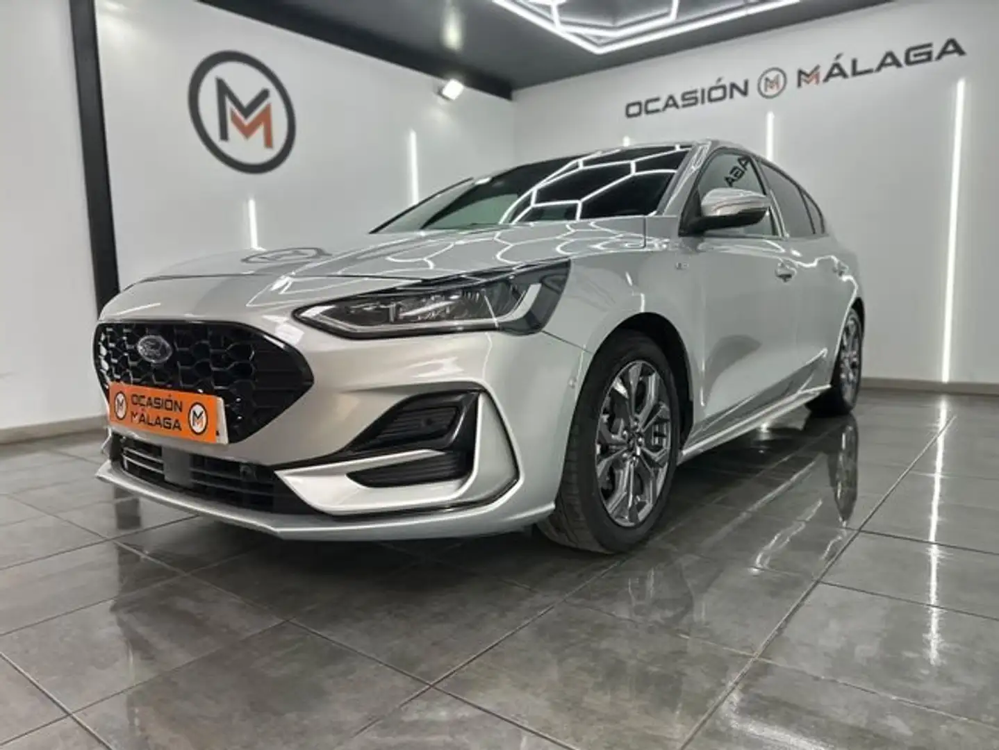 Ford Focus 1.0 Ecoboost MHEV 114kW ST-Line X Auto Plateado - 1