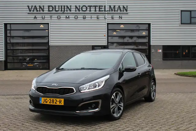 Kia Ceed / cee'd 1.0 T-GDi DynamicLine / Camera / Navigatie / N.A.P