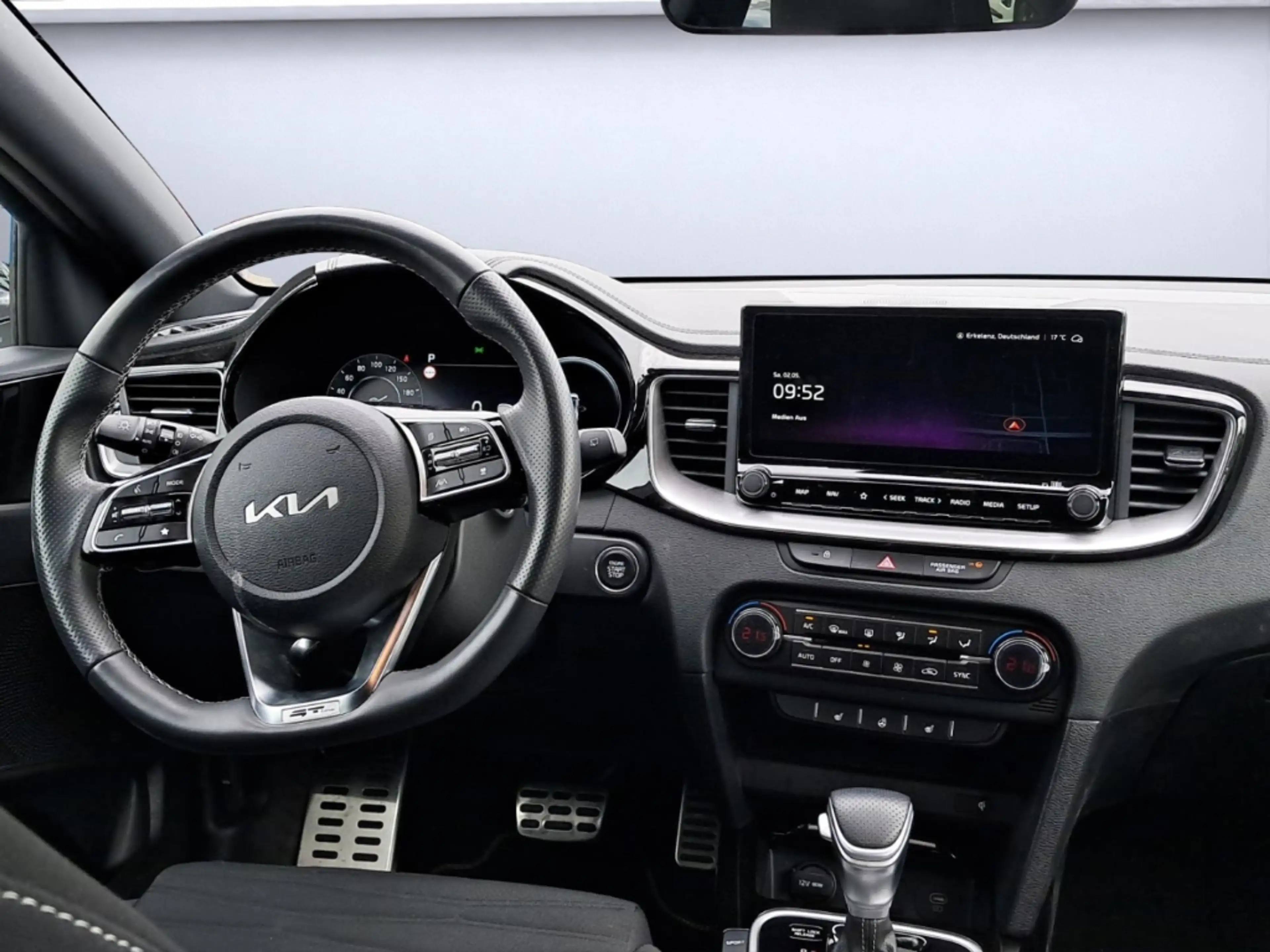 Kia ProCeed / pro_cee'd GT Line 1.5 T-GDI DCT inkl. Winterräder 18 Zoll Na — photo 10
