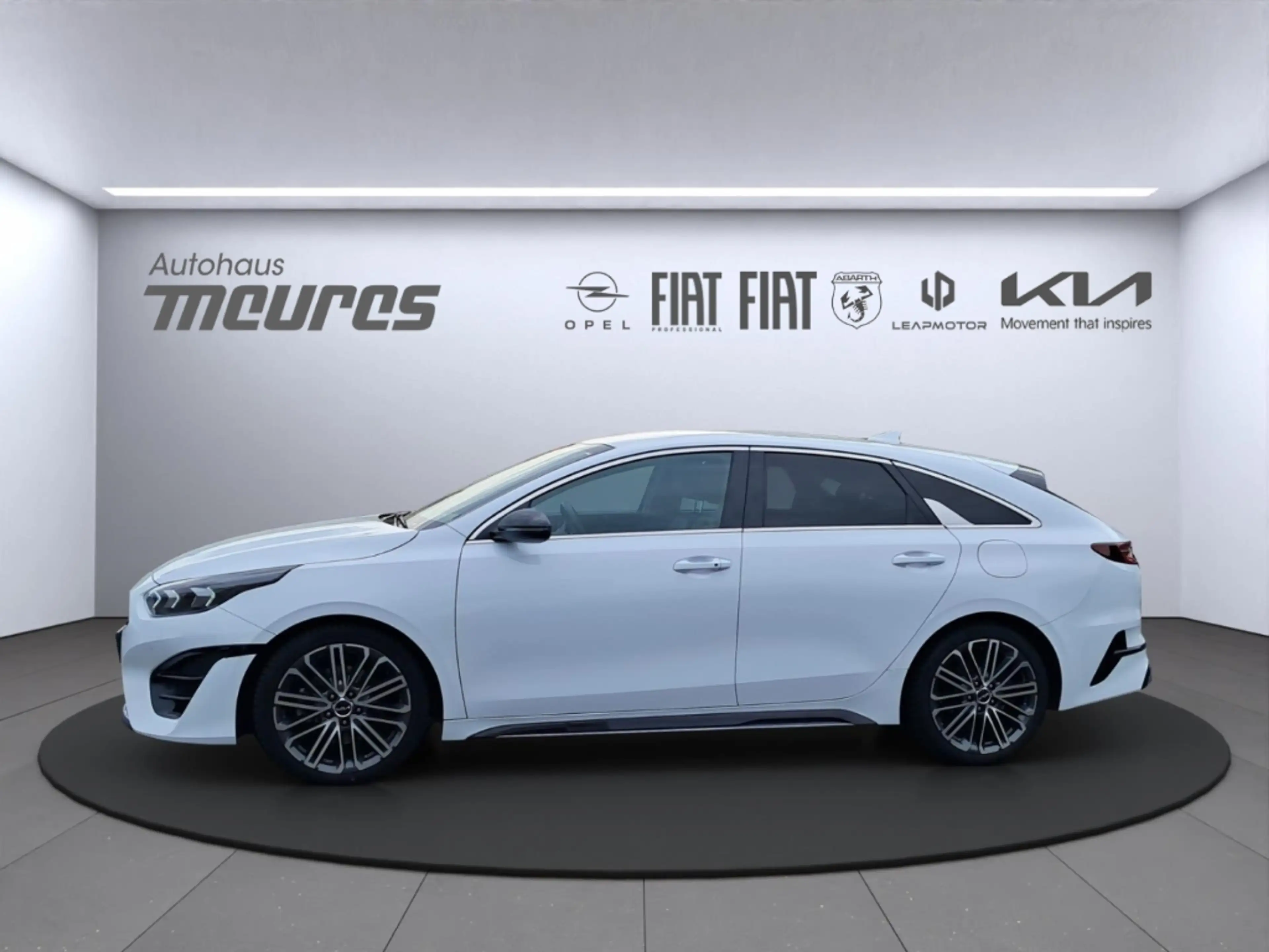 Kia ProCeed / pro_cee'd GT Line 1.5 T-GDI DCT inkl. Winterräder 18 Zoll Na — photo 2