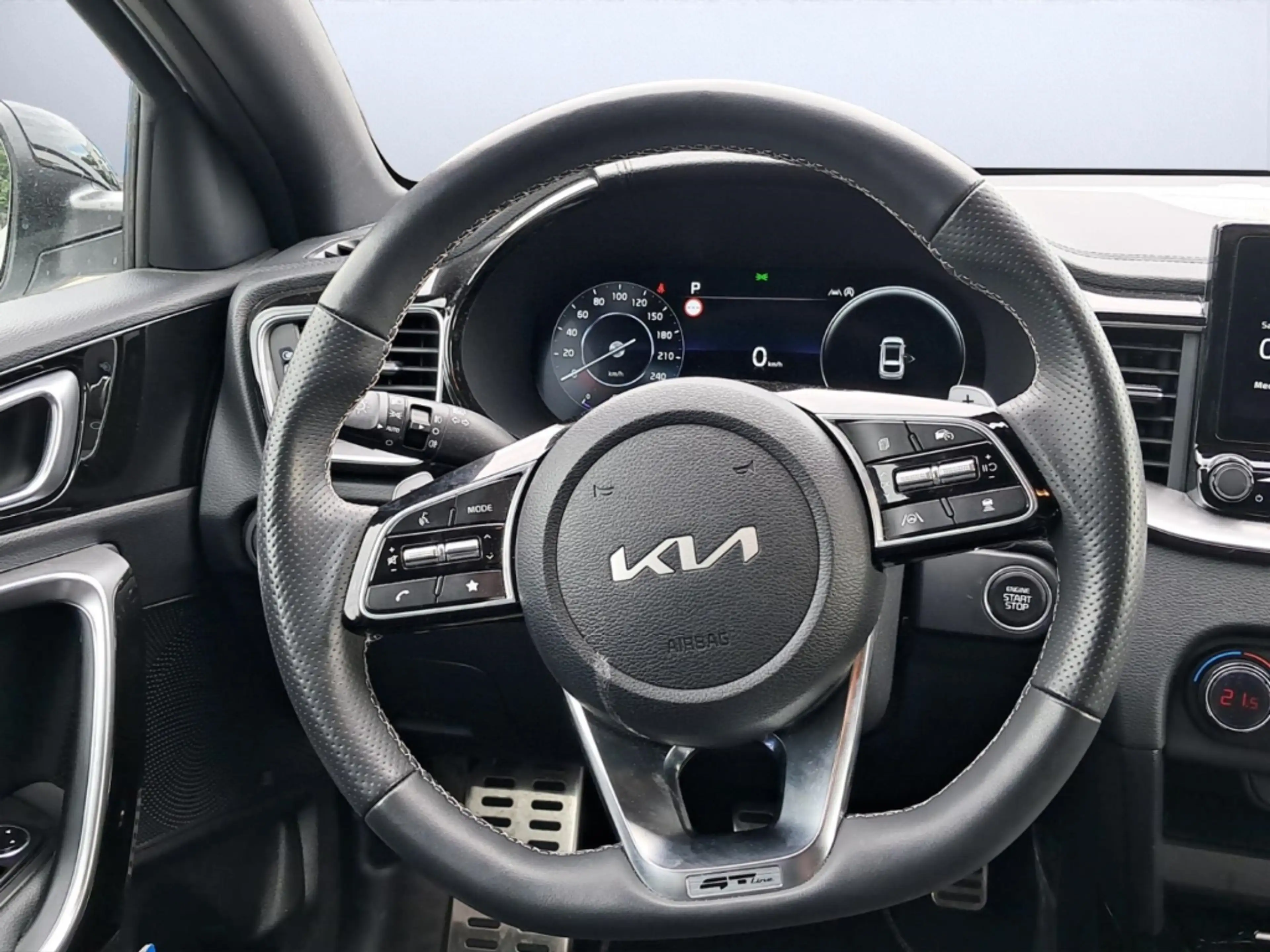 Kia ProCeed / pro_cee'd GT Line 1.5 T-GDI DCT inkl. Winterräder 18 Zoll Na — photo 14