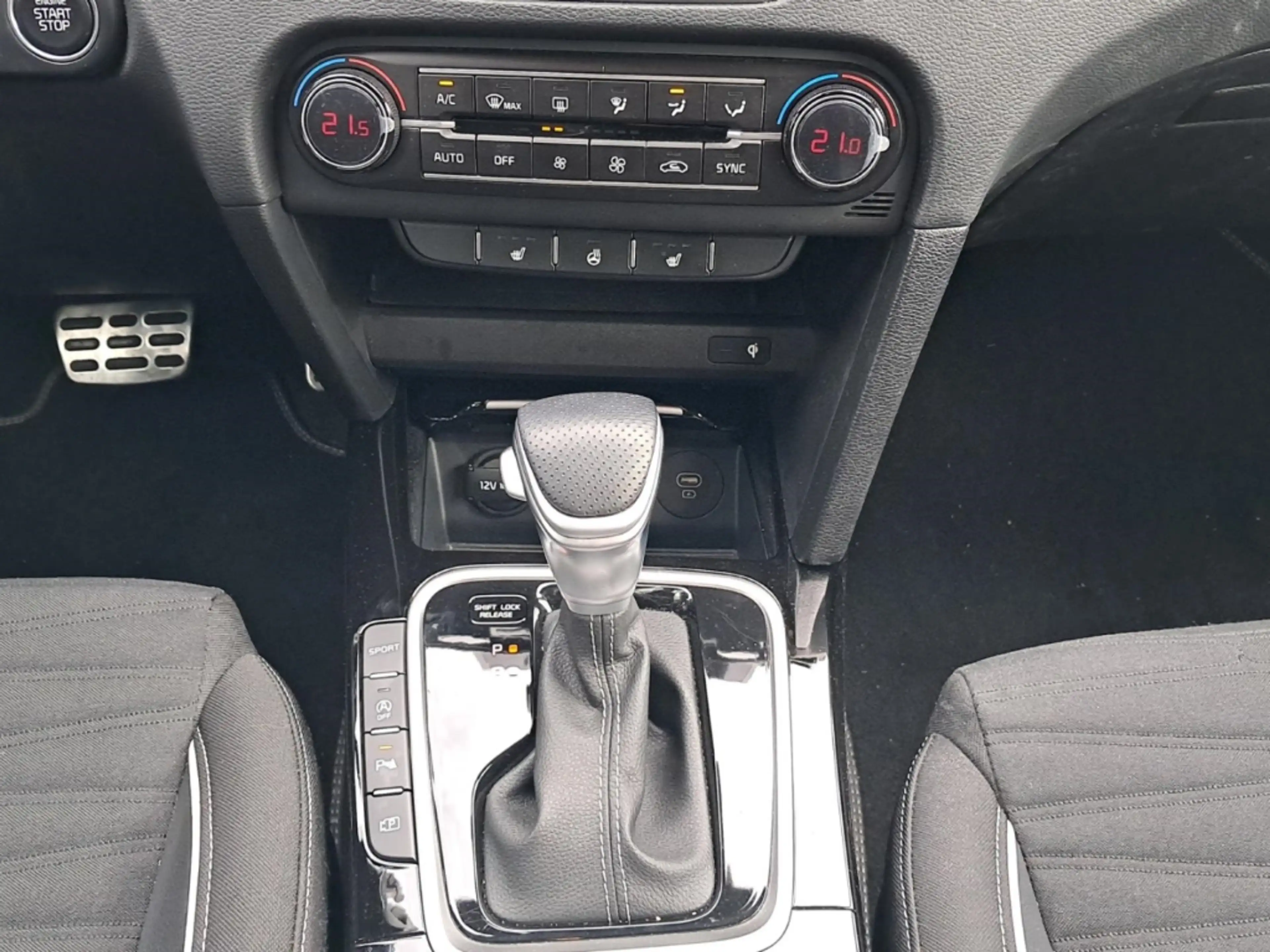 Kia ProCeed / pro_cee'd GT Line 1.5 T-GDI DCT inkl. Winterräder 18 Zoll Na — photo 12