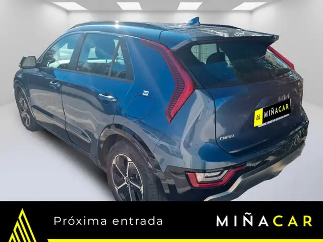 Kia Niro view 2