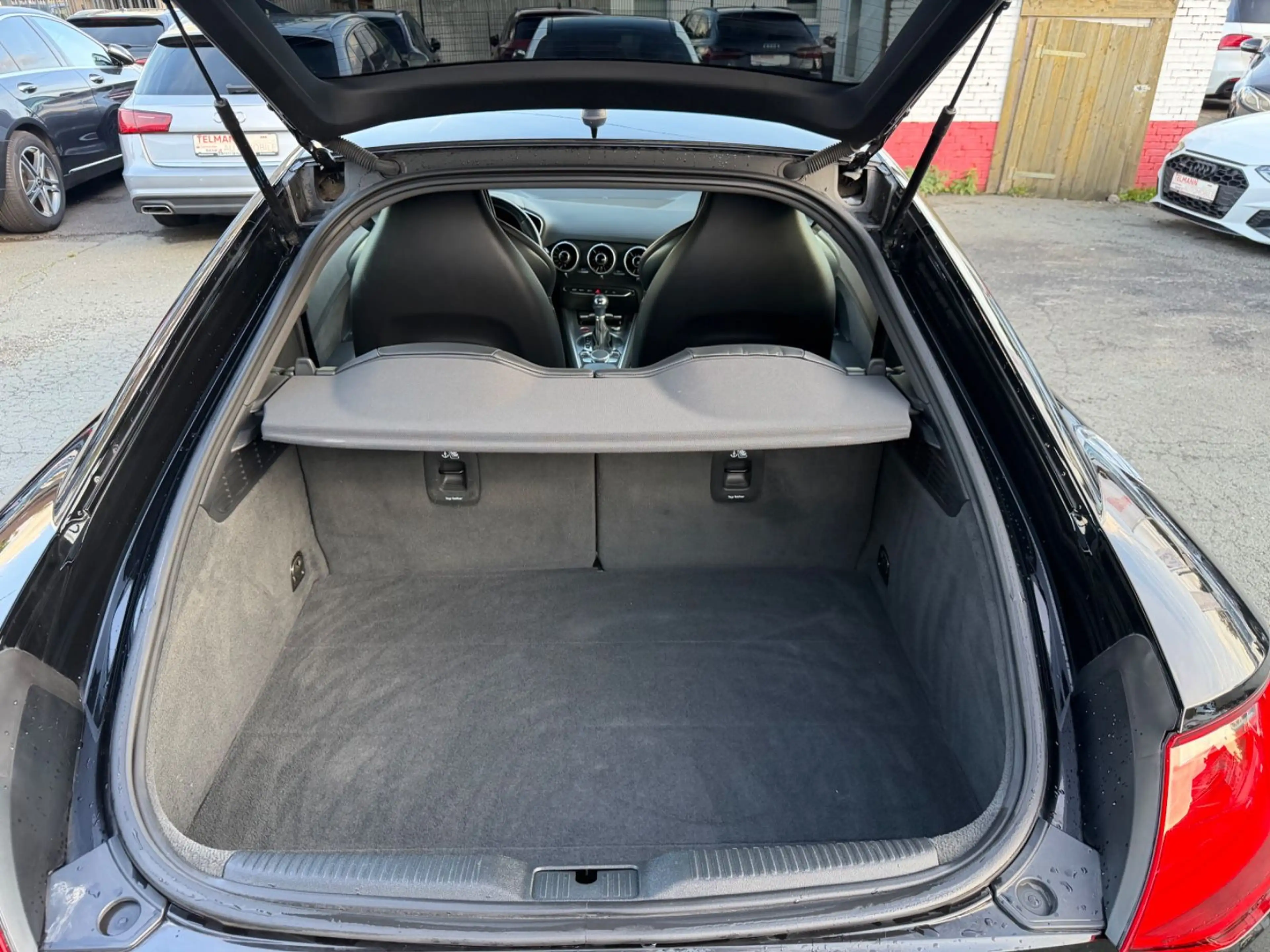 Audi TTS — photo 10