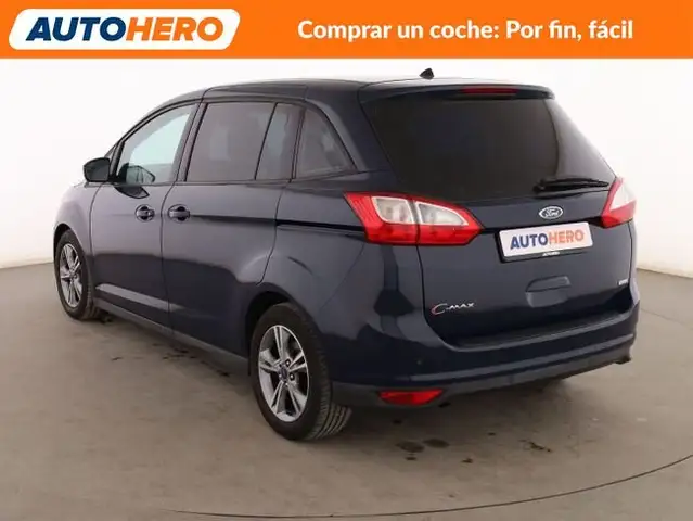 Ford C-Max view 4