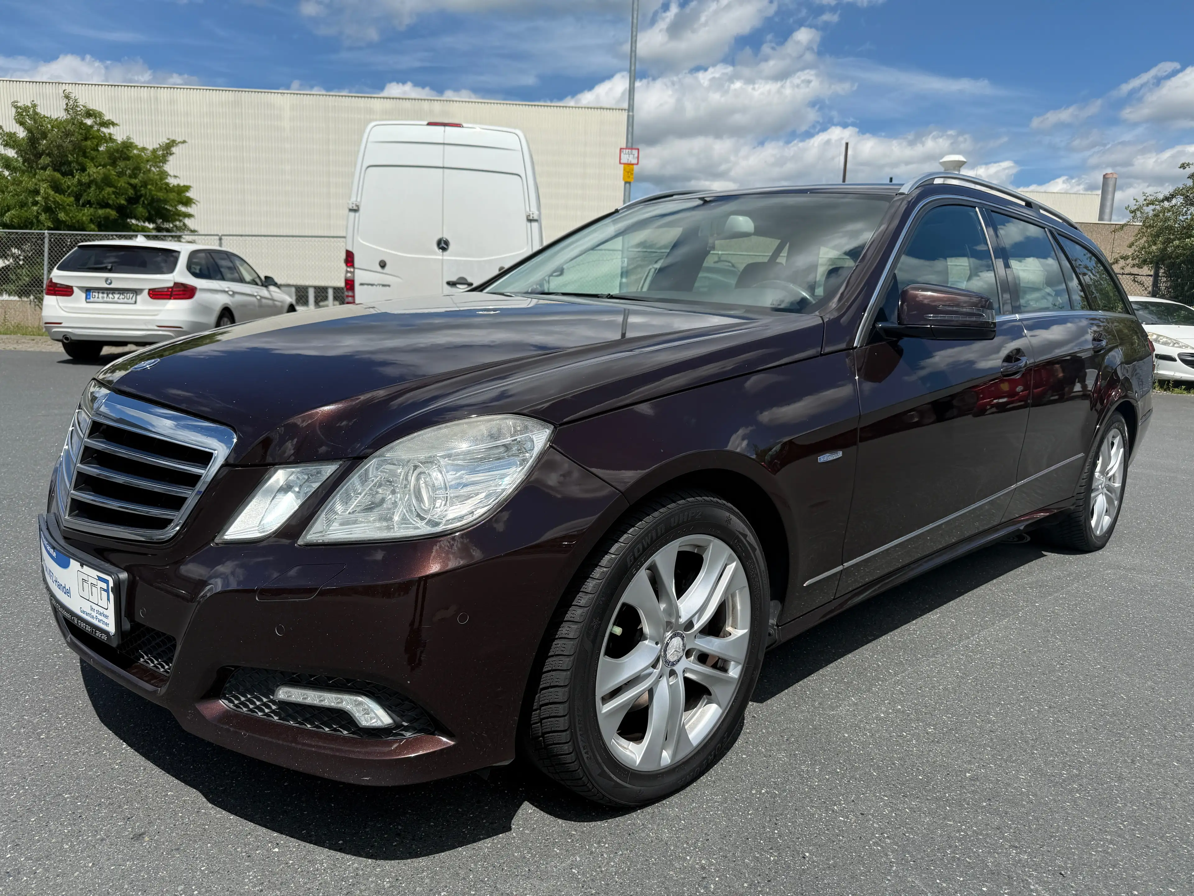Mercedes-Benz E 250 E 250 CDI Avantgarde Automatik AHK