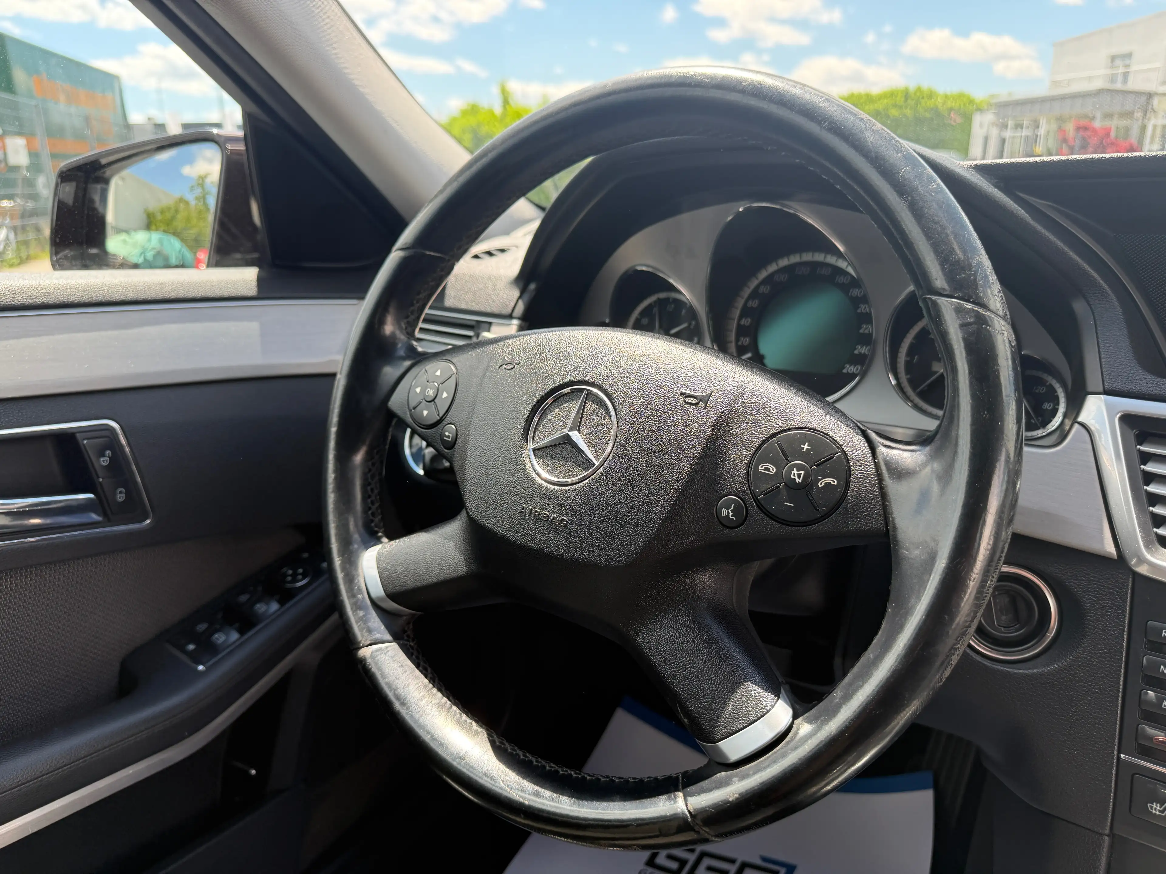 Mercedes-Benz E 250 E 250 CDI Avantgarde Automatik AHK — photo 14