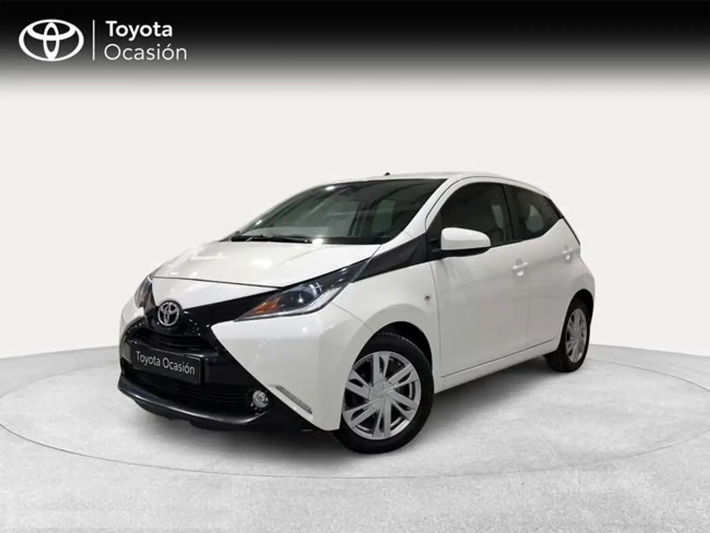 Toyota Aygo 1.0 70 x-play Blanco - 1