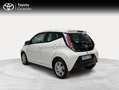 Toyota Aygo 1.0 70 x-play Blanco - thumbnail 2
