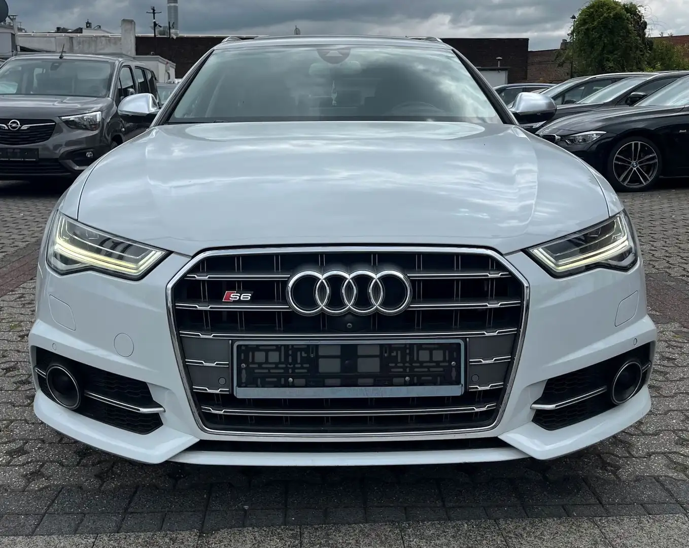 Audi S6 AVANT 4.0 QUATTRO-HEAD UP-MASSAGE-MATRIX-PANO Wit - 2