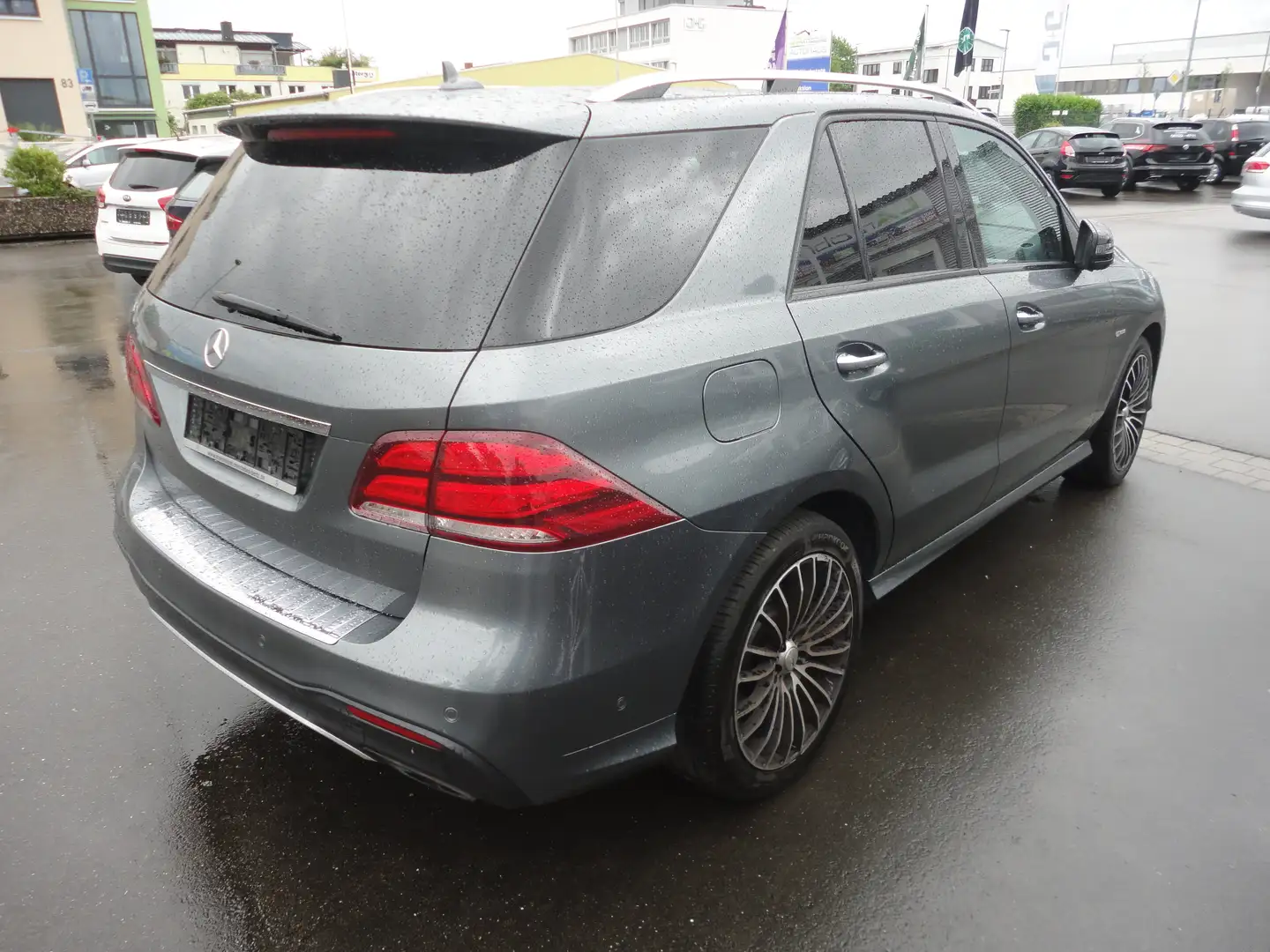 Mercedes-Benz GLE 450 GLE 450 AMG / AMG 43 4Matic (166.064) Grau - 2