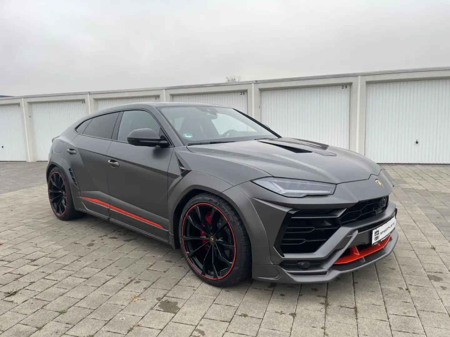 Lamborghini Urus NOVITEC ESTESO WIDEBODY Graphite Capsule Ed Gris - 2