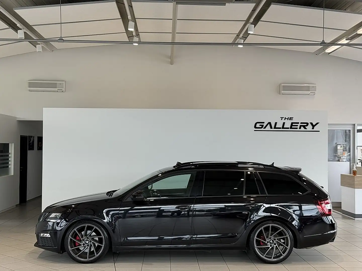 Skoda Octavia Combi RS 2,0 TDI 4x4 DSG*Panorama*Kamera*Keyless Noir - 1