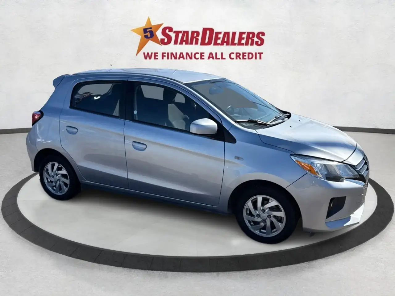 Mitsubishi Mirage снимка Mitsubishi Mirage