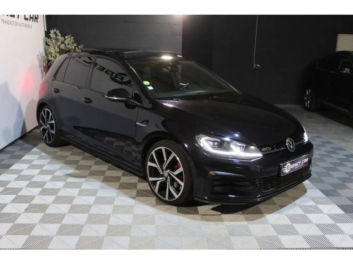 Volkswagen Golf 7 GTD 2.0 TDI 184ch DSG7 - Toit Ouvrant - 2