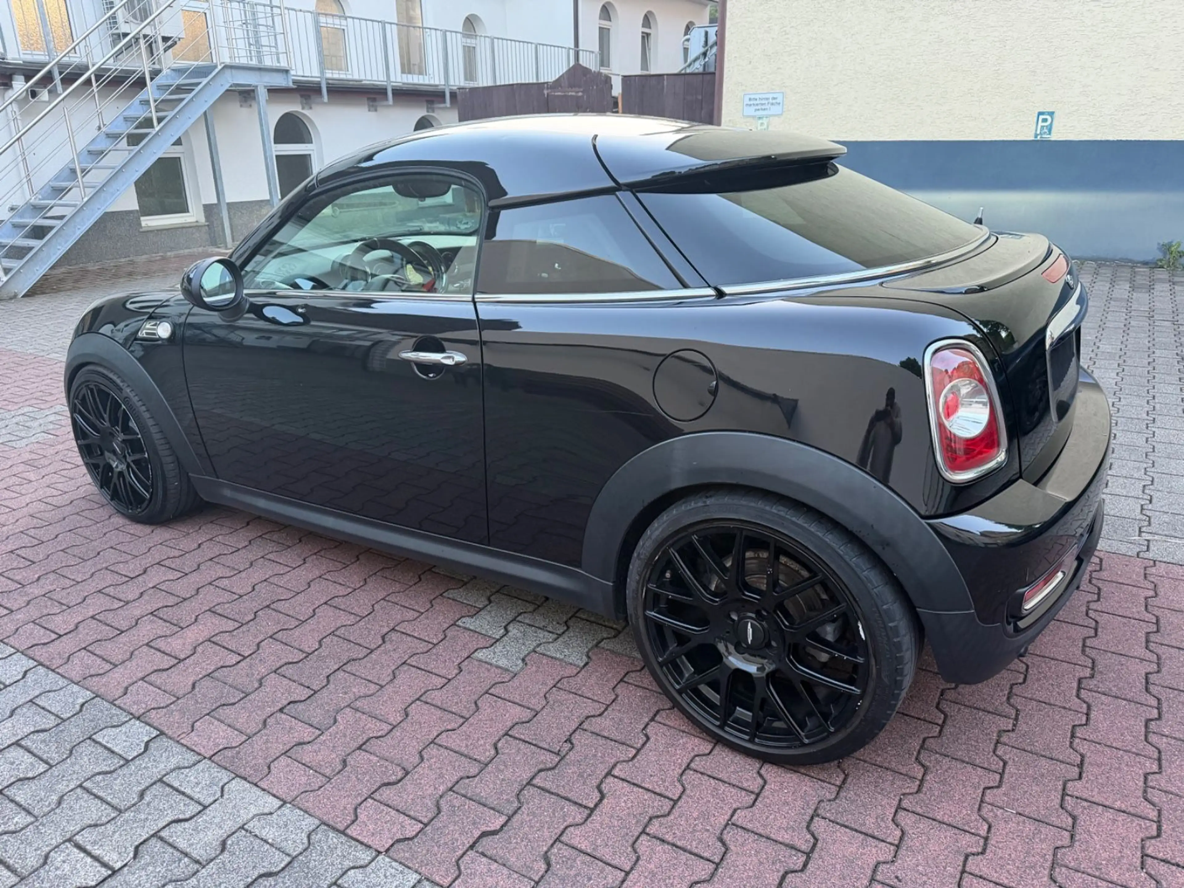 MINI Cooper SD COOPER SD Coupé ( Navi / Xenon / Leder / SHZ ) — photo 5