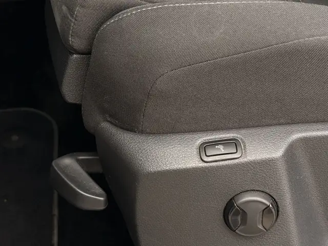 Volkswagen Touran view 5