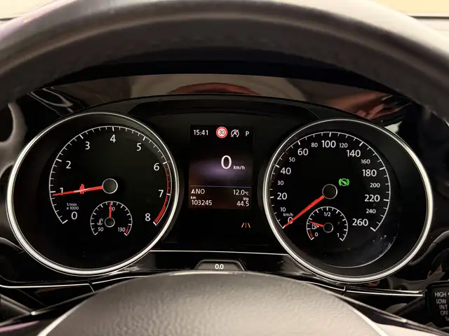 Volkswagen Touran view 30