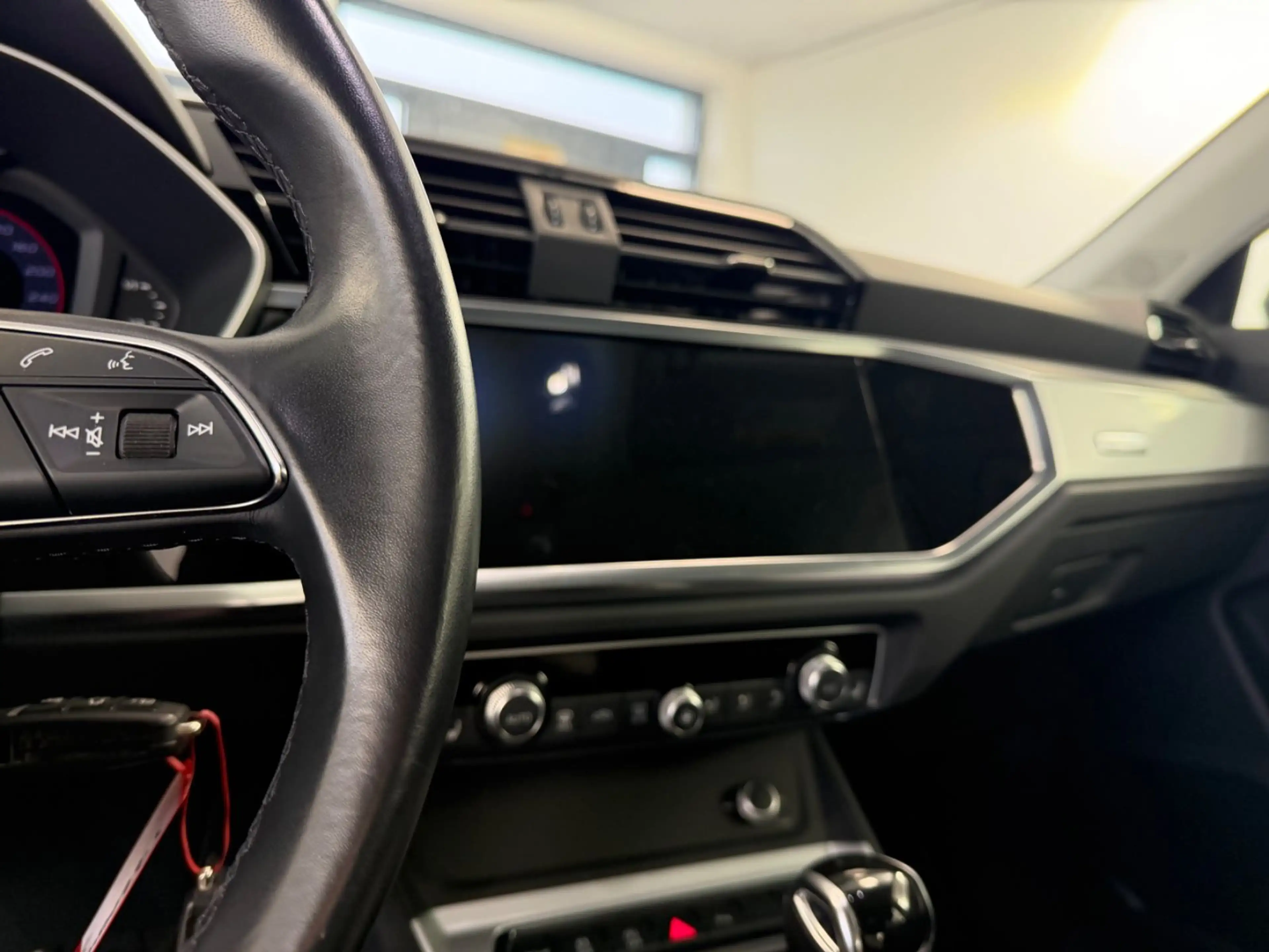 Audi Q3 Sportback 35 TFSI | NAVI | LED | SHZ | SPUR — photo 14