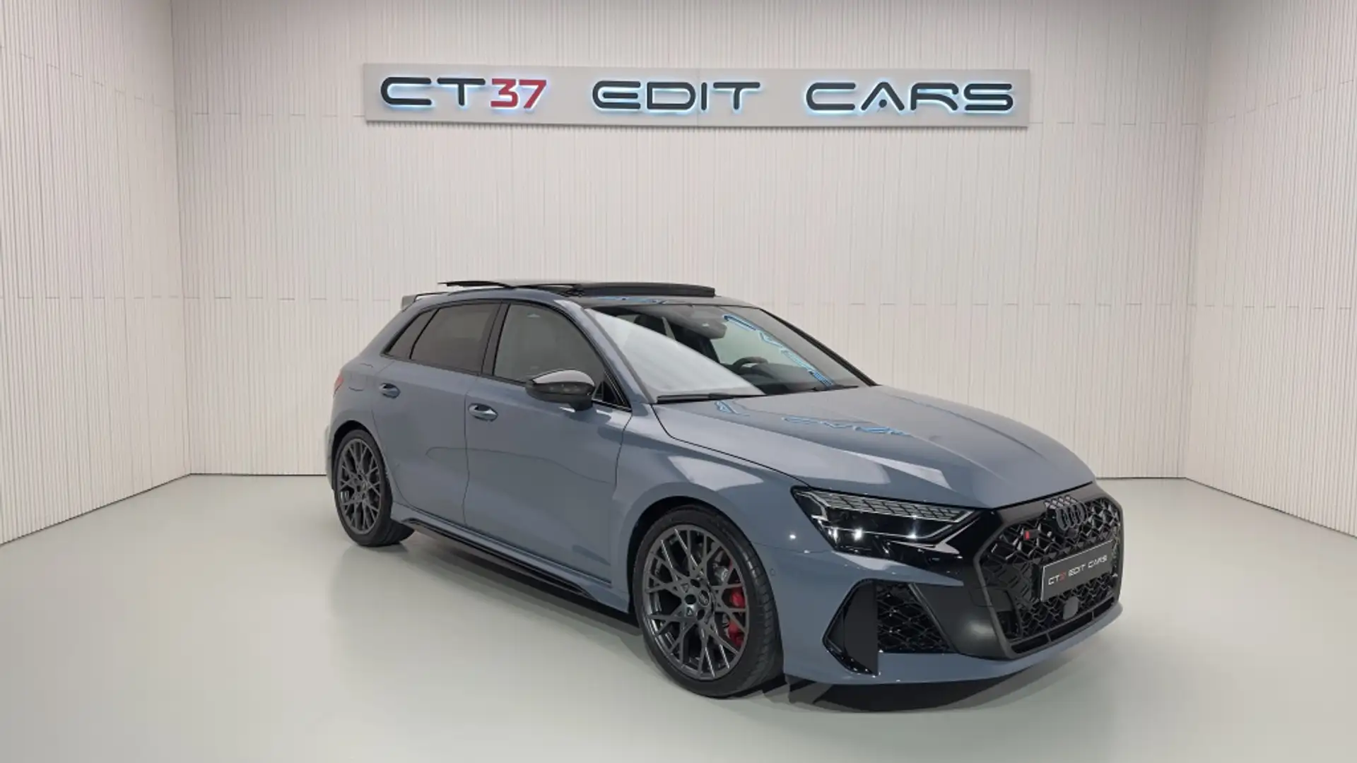 Audi RS3 Sportback quattro S tronic 294kW Gris - 1